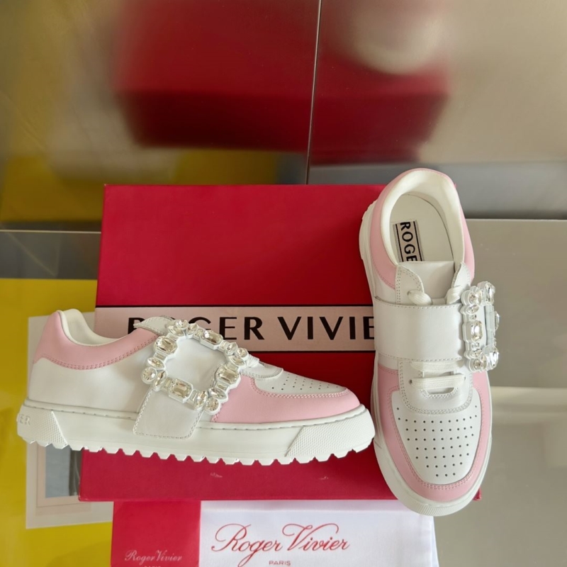 Roger Vivier Casual Shoes